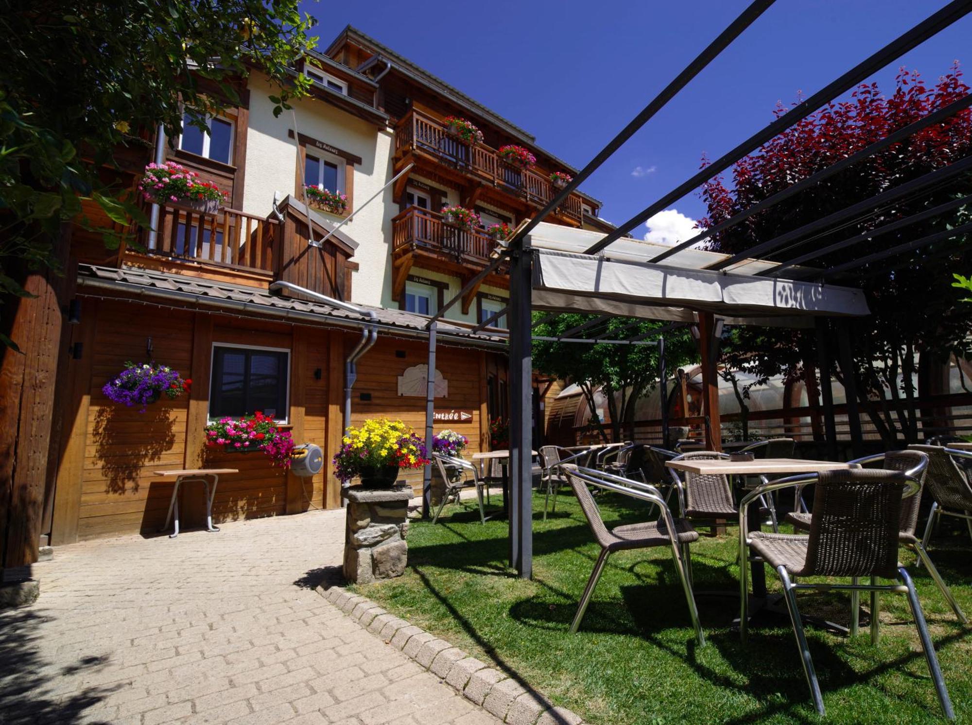 Hotel Les Autanes Spa-Balneotherapie & Restaurant Ансель Экстерьер фото